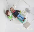 /album/noivinhos-personalizados-estilo-fofinho/topo-personalizado-estilo-fofinho-com-cadeira-de-dentista-1-jpg1/